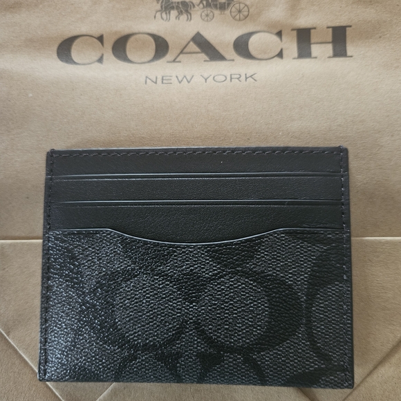 NWT Coach Slim ID Card Case In Signature Canvas/ Characoal/ Black - Picture 1 of 2